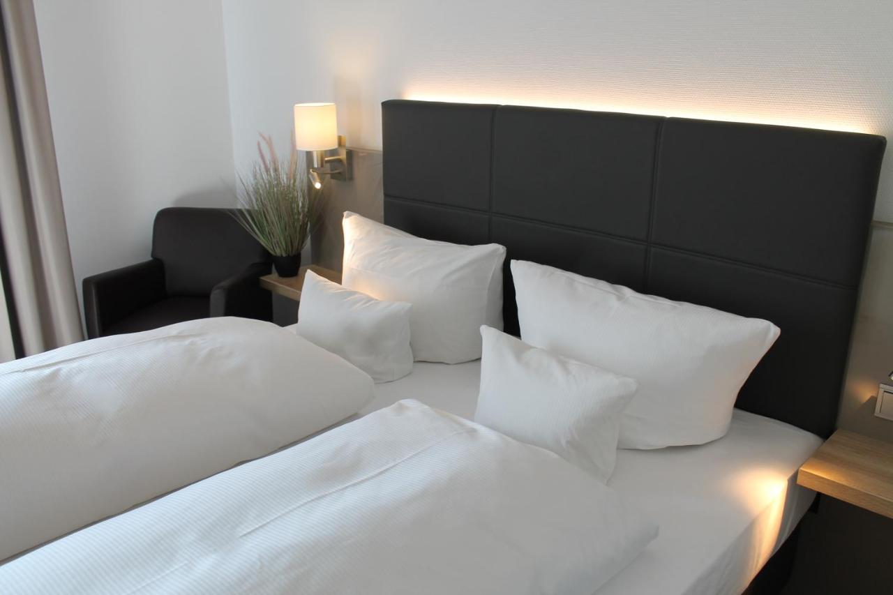 Double Room,1008949897:JPEG