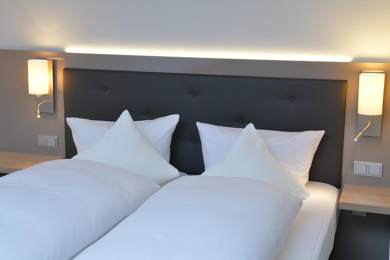 Deluxe Double Room,653104044:JPEG